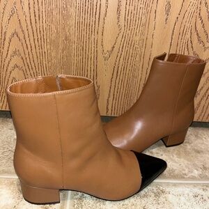 Marc Fisher Women’s Brown and Black Pointed Toe Leather Dress Boots Sz-7.5M